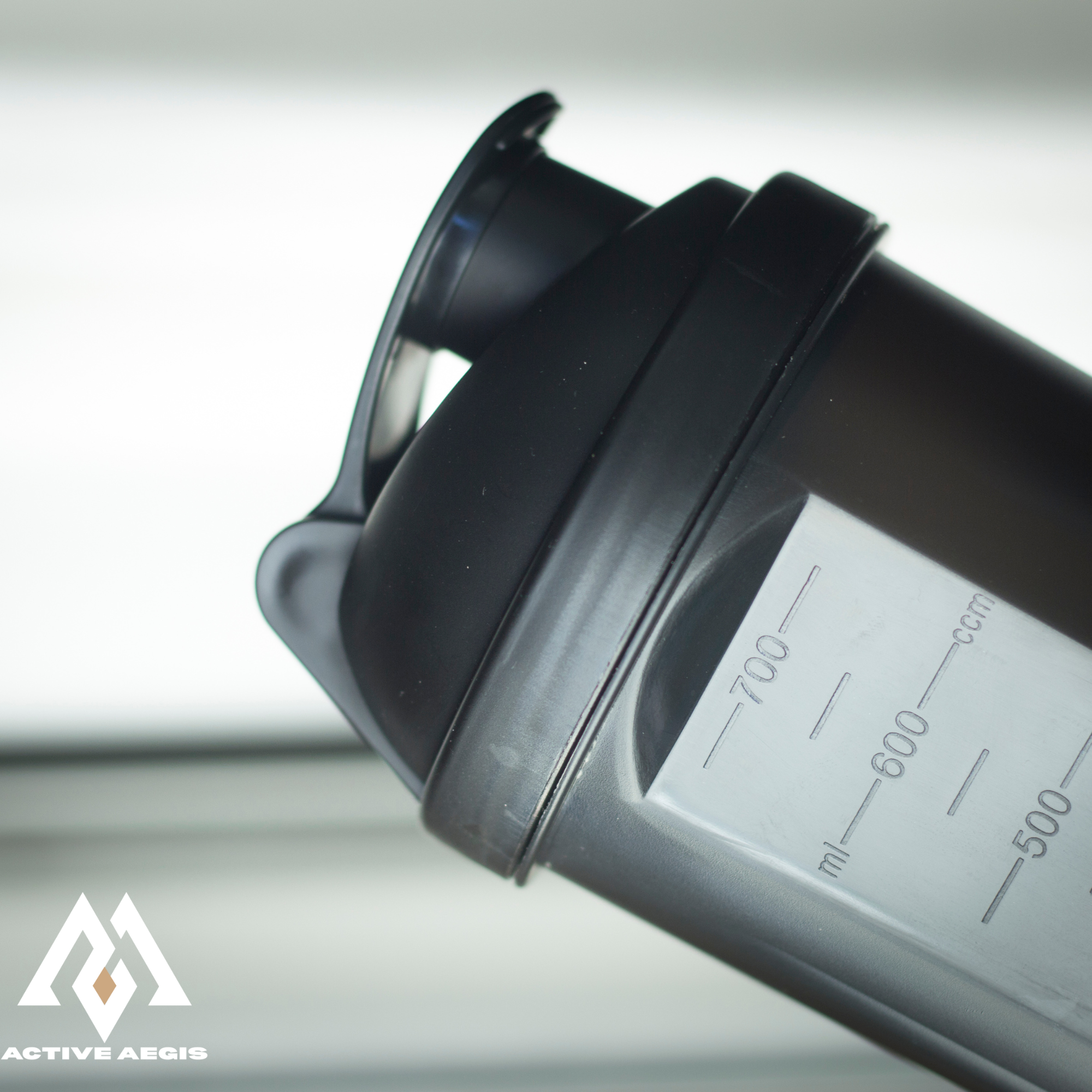 Reusable water bottles, protein shakers and meal prep boxes